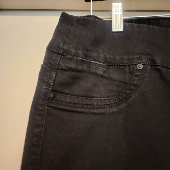 Style & Co Boot Leg Jean - Picture 3 of 13